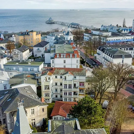 Charlot Mit 2 Schlafzimmern & Bio-kamin هيرينجسدورف