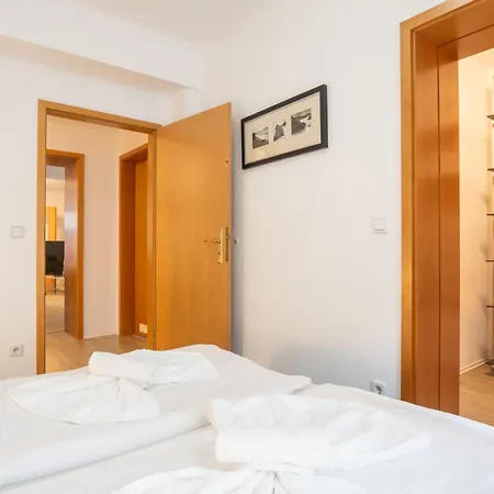 Charlot Mit 2 Schlafzimmern & Bio-kamin