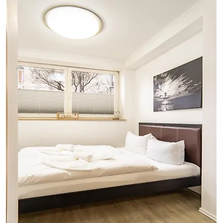 Charlot Mit 2 Schlafzimmern & Bio-kamin هيرينجسدورف